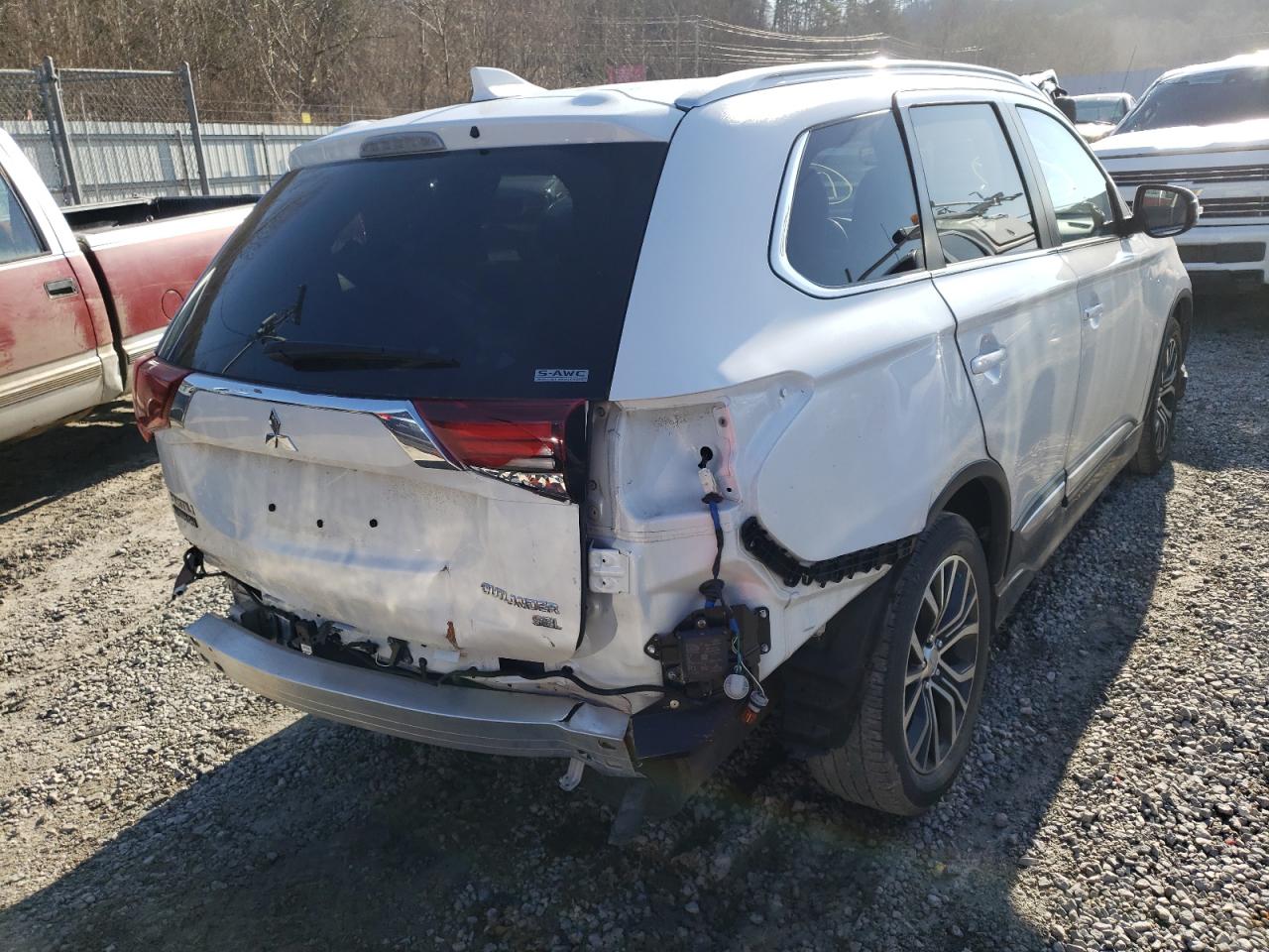 Photo 4 from auction – 2018 MITSUBISHI OUTLANDER with VIN JA4AZ3A37JZ070736