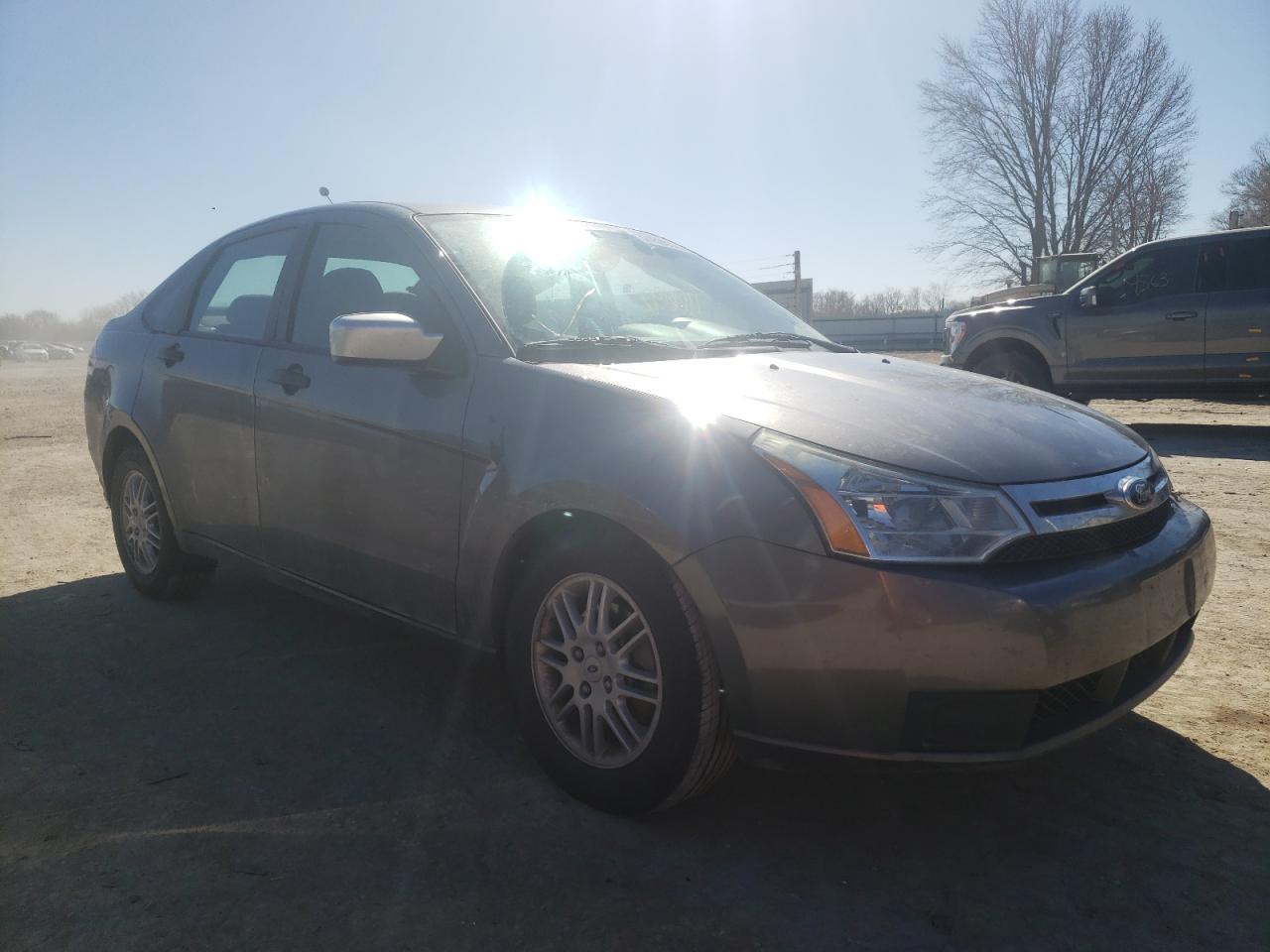 FORD FOCUS SE 2010 with VIN 1FAHP3FN9AW263109 - Photo from auction