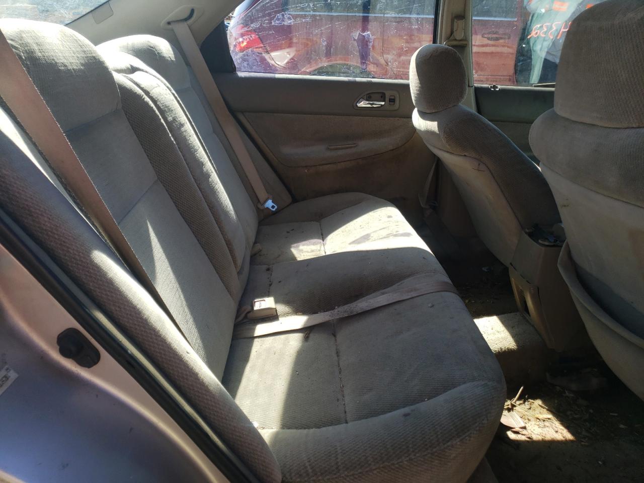 Photo 6 from auction – 1997 HONDA ACCORD with VIN 1HGCD5602VA124201