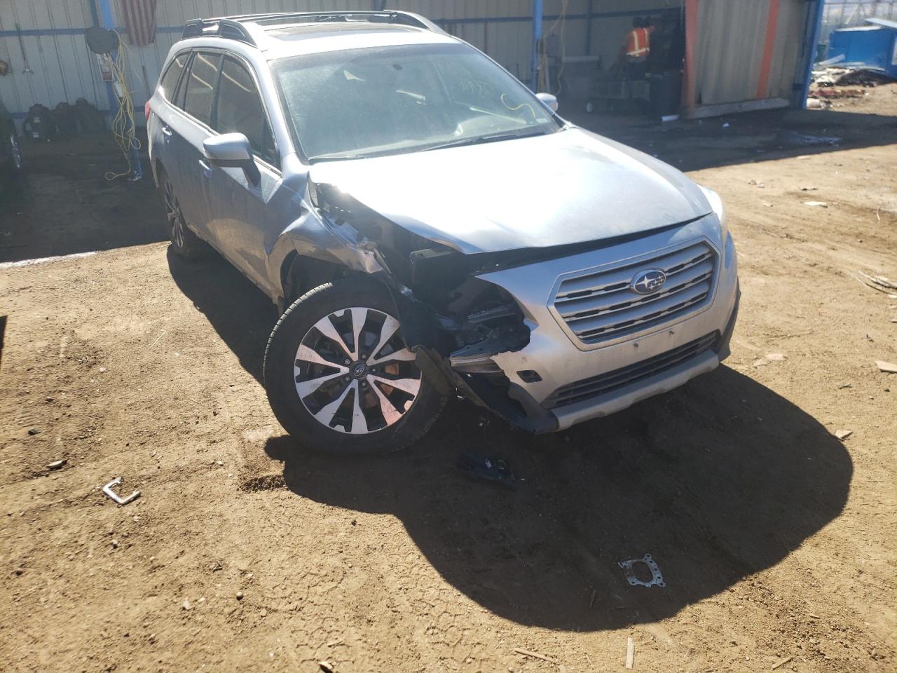 Снимка 9 от търг – 2015 SUBARU OUTBACK 2. с VIN 4S4BSBLC6F3275153