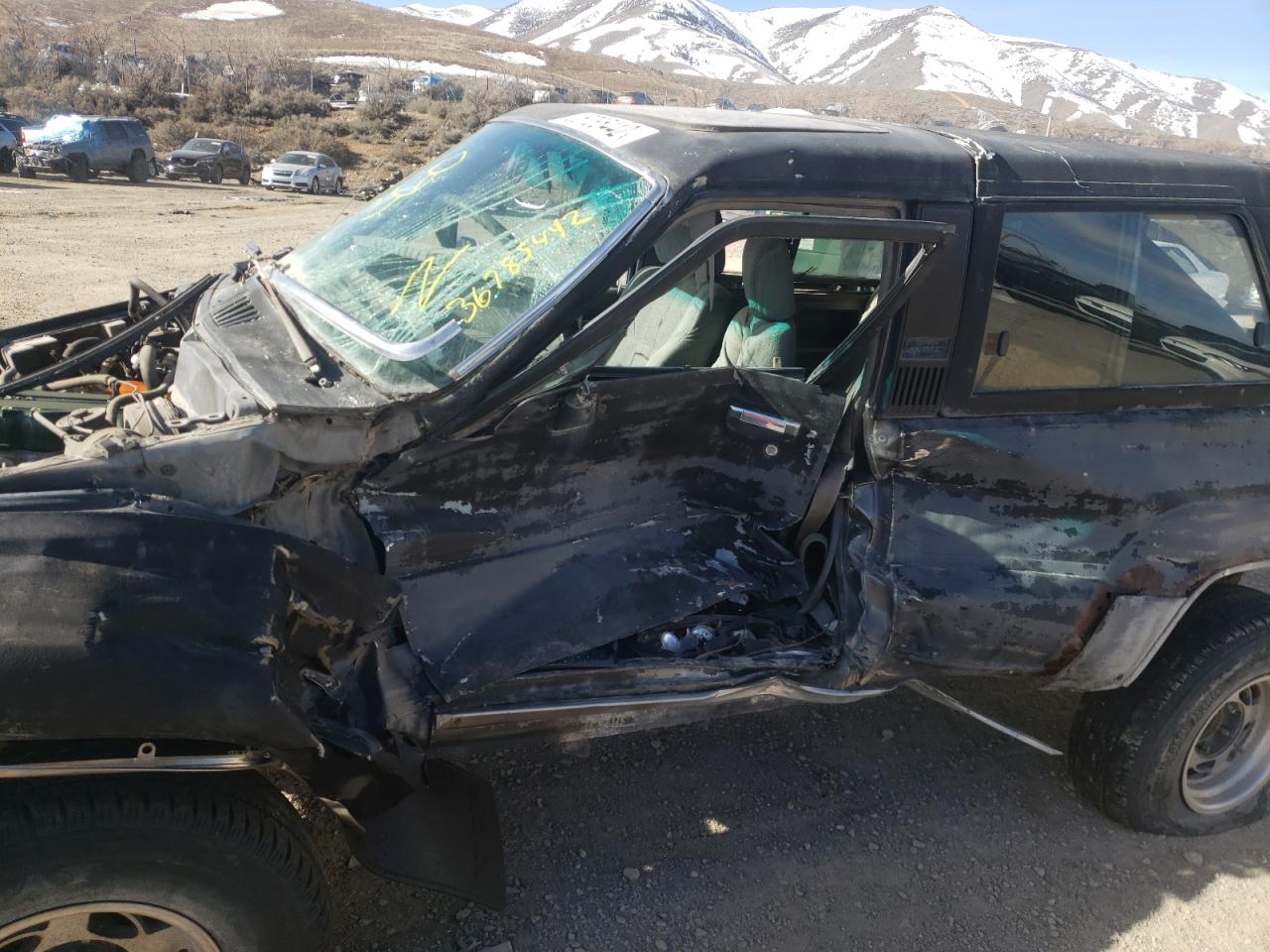 Photo 9 from auction – 1987 TOYOTA 4RUNNER with VIN JT4RN62S4H0179231