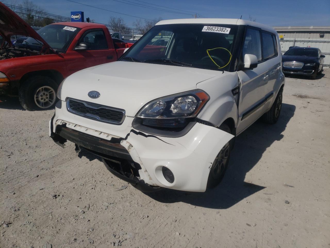 Photo 2 from auction – 2012 KIA SOUL with VIN KNDJT2A53C7474490