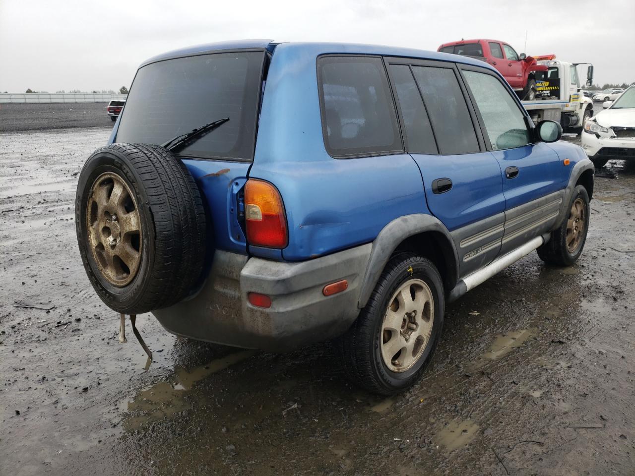 Photo 4 from auction – 1997 TOYOTA RAV4 with VIN JT3HP10V6V7038271