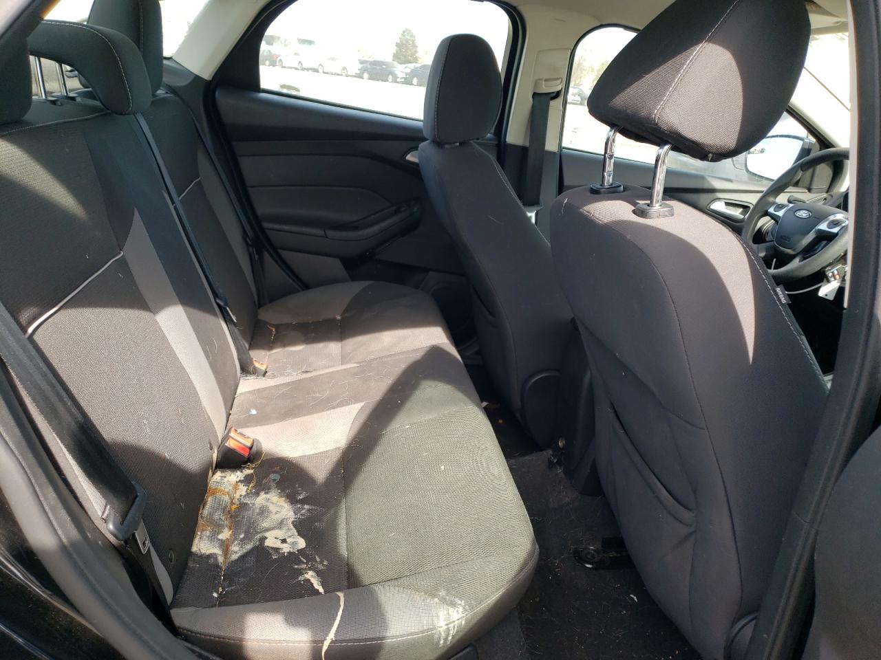 Photo 6 from auction – 2013 FORD FOCUS SE with VIN 1FADP3F21DL263941