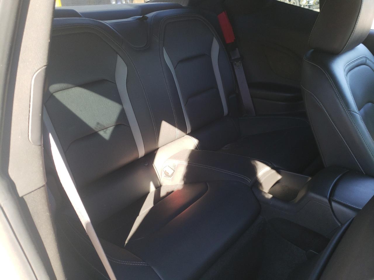 Photo 6 from auction – 2017 CHEVROLET CAMARO LT with VIN 1G1FD1RS0H0181307