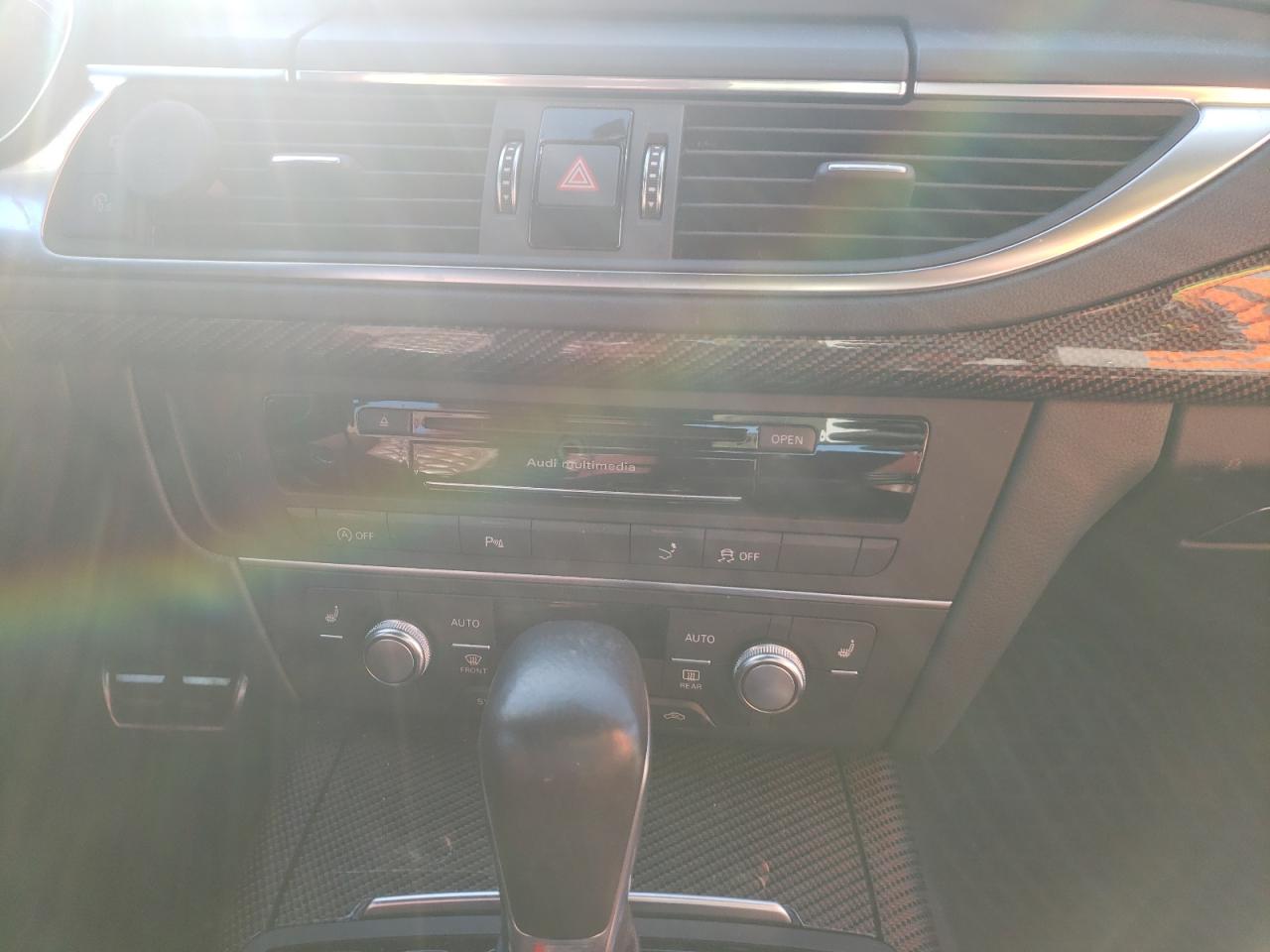 Photo 9 from auction – 2018 AUDI S7 PREMIUM with VIN WAUWFAFC2JN097381