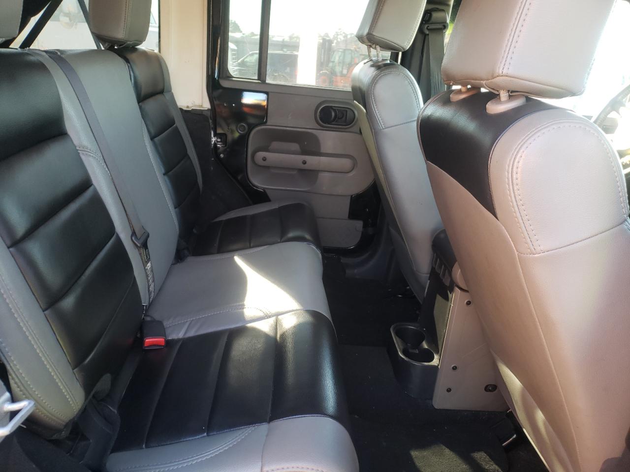 Photo 6 from auction – 2007 JEEP WRANGLER S with VIN 1J4GA59177L121972