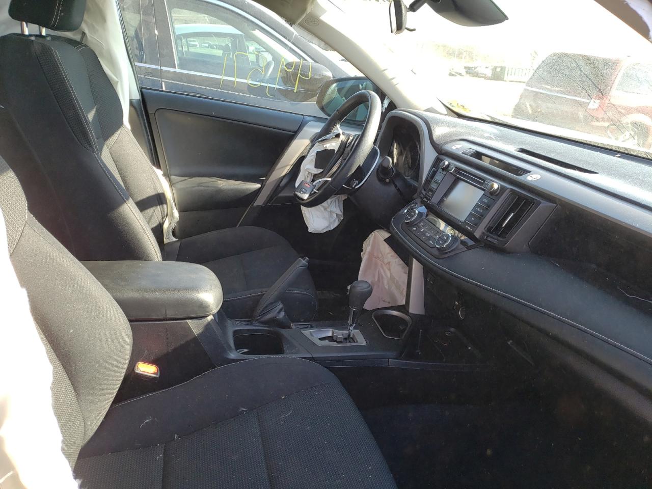Photo 5 from auction – 2018 TOYOTA RAV4 ADVEN with VIN 2T3RFREV2JW717527