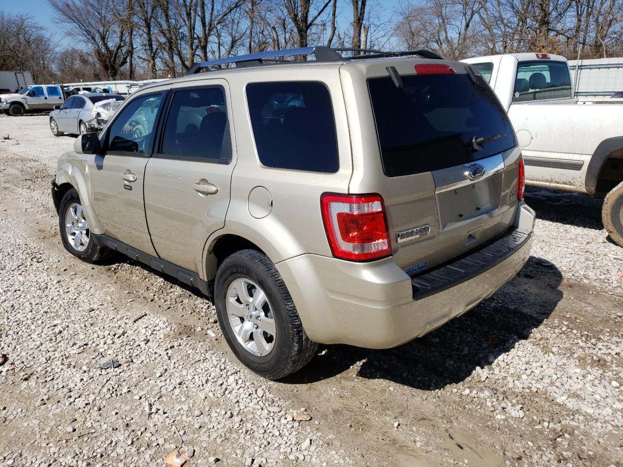 Photo 3 from auction – 2010 FORD ESCAPE LIM with VIN 1FMCU9EG2AKC42964