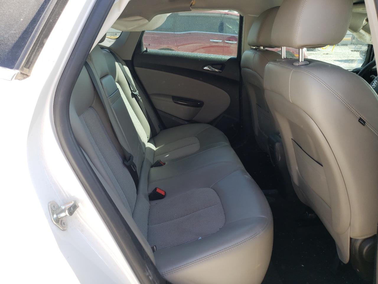 Photo 6 from auction – 2014 BUICK VERANO with VIN 1G4PP5SK2E4134865
