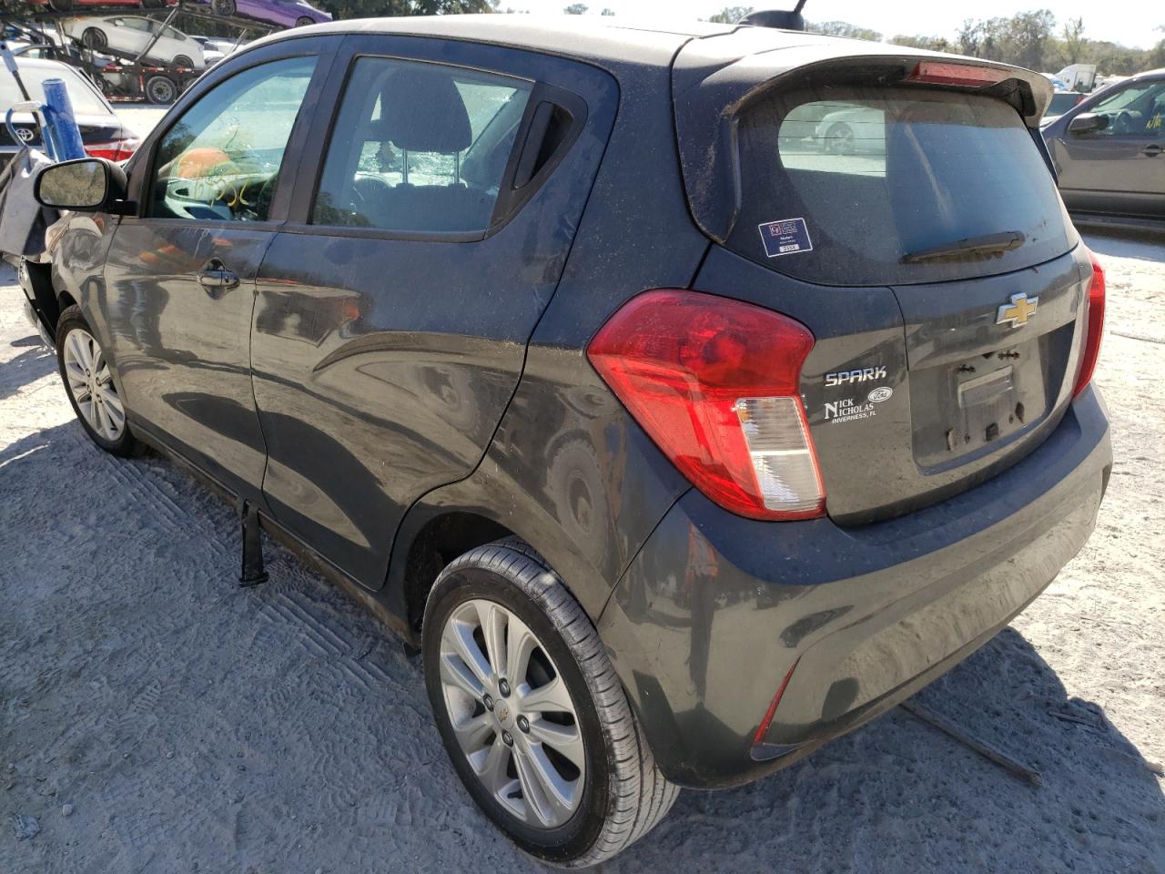 Photo 3 from auction – 2017 CHEVROLET SPARK 1LT with VIN KL8CD6SA5HC762401
