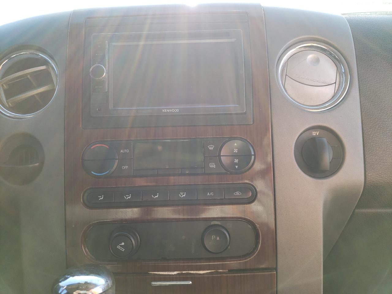 Photo 9 from auction – 2005 FORD F150 CREW with VIN 1FTPW12515FA25067