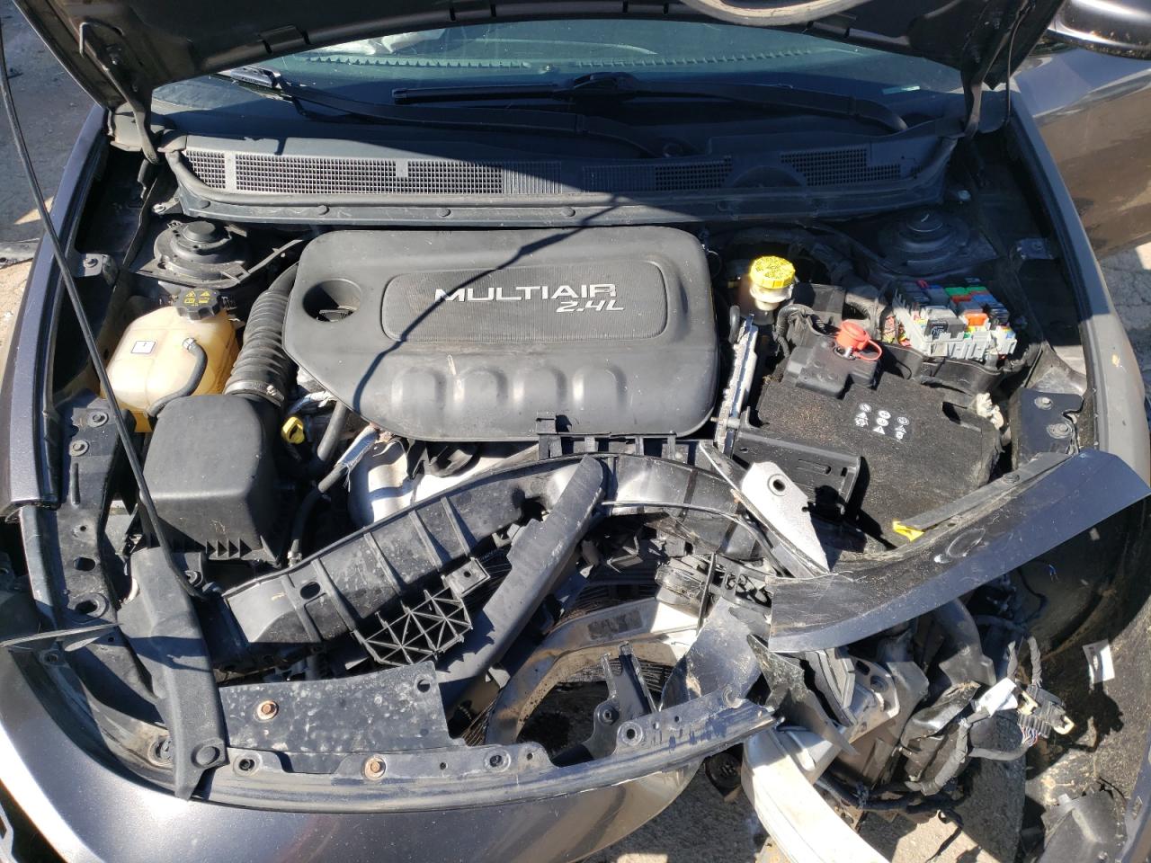 Photo 7 from auction – 2014 DODGE DART SXT with VIN 1C3CDFBB4ED830133