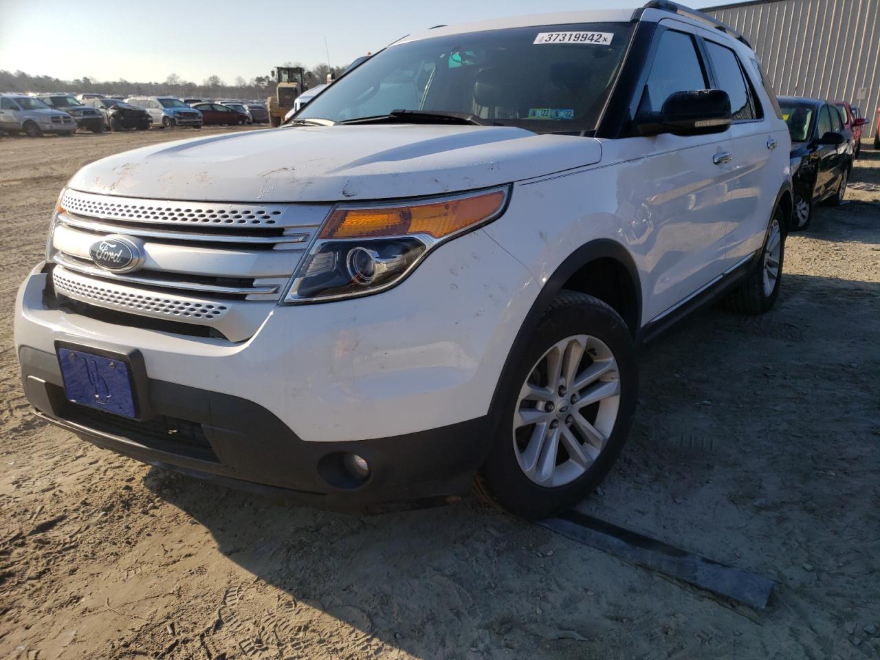Photo 2 from auction – 2013 FORD EXPLORER X with VIN 1FM5K8D86DGA80363
