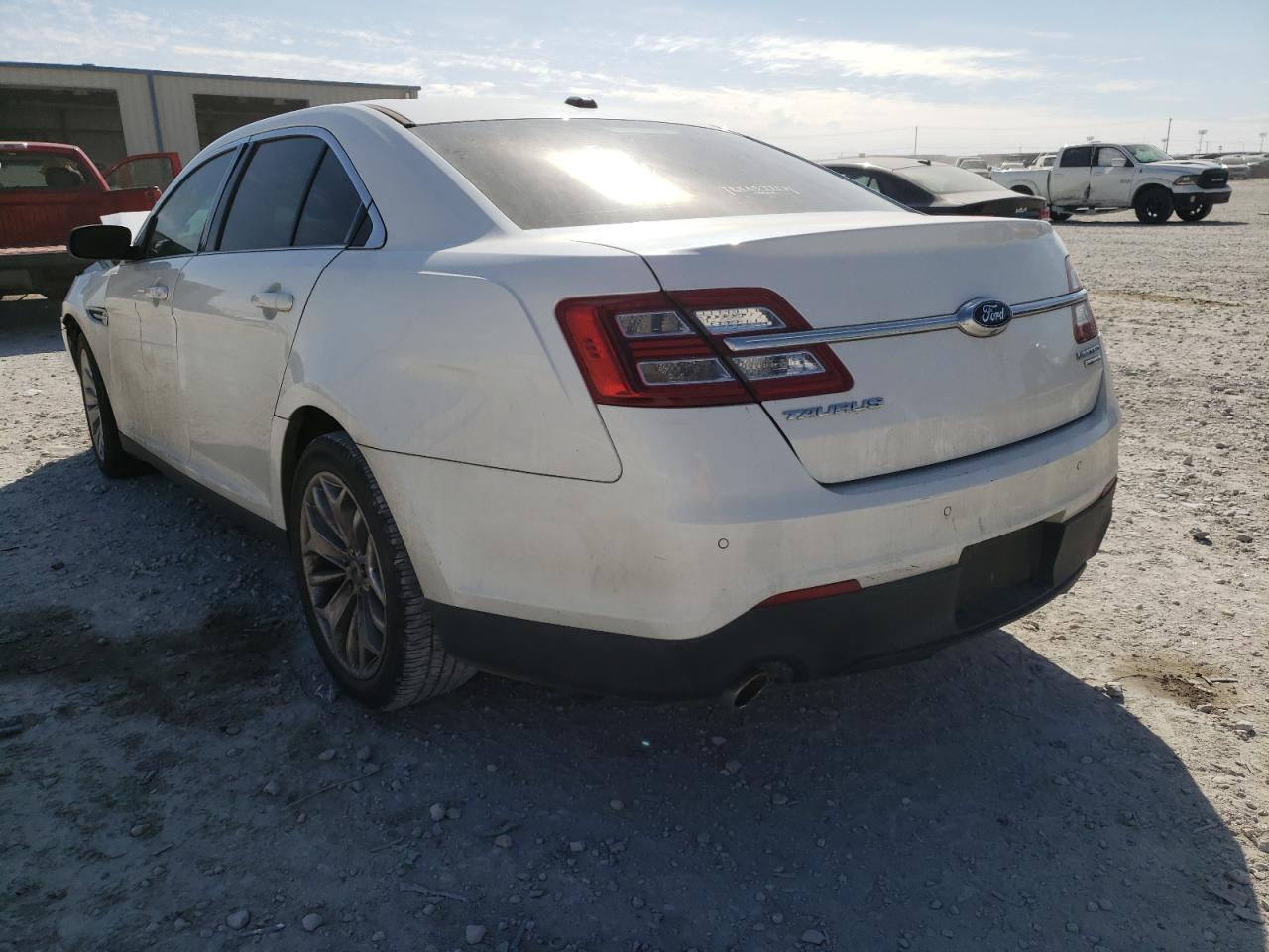 Photo 3 from auction – 2013 FORD TAURUS LIM with VIN 1FAHP2F87DG142761