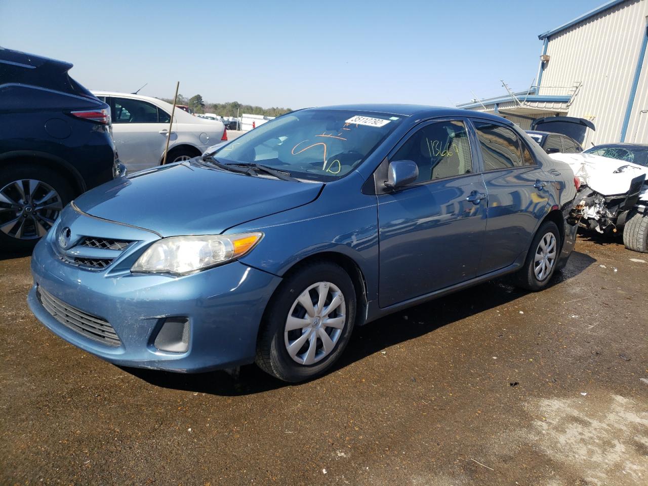 Photo 2 from auction – 2013 TOYOTA COROLLA with VIN 5YFBU4EE1DP219330