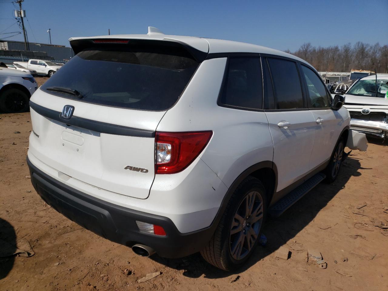 Photo 4 from auction – 2020 HONDA PASSPORT E with VIN 5FNYF8H52LB020689