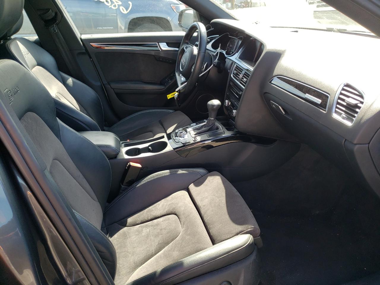Photo 5 from auction – 2016 AUDI A4 PREMIUM with VIN WAUFFAFL8GA005609