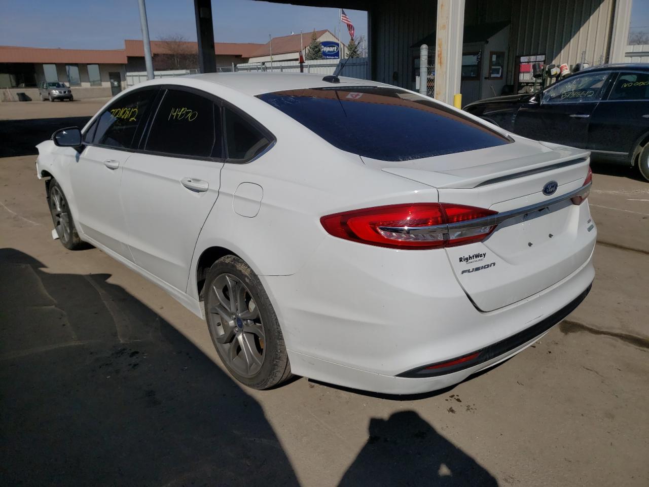 Photo 3 from auction – 2017 FORD FUSION SE with VIN 3FA6P0HD4HR301420