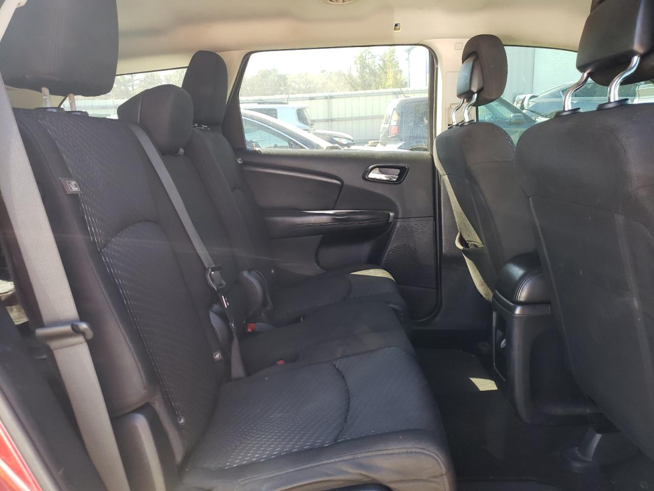Photo 6 from auction – 2015 DODGE JOURNEY SE with VIN 3C4PDCAB5FT687136