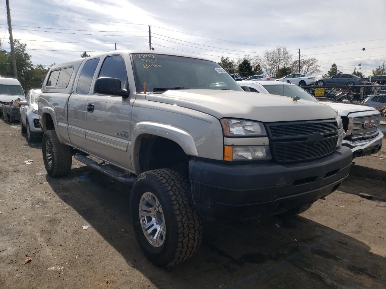 CHEVROLET SILVERADO 2006 with VIN 1GCHK29D26E251774 - Photo from auction