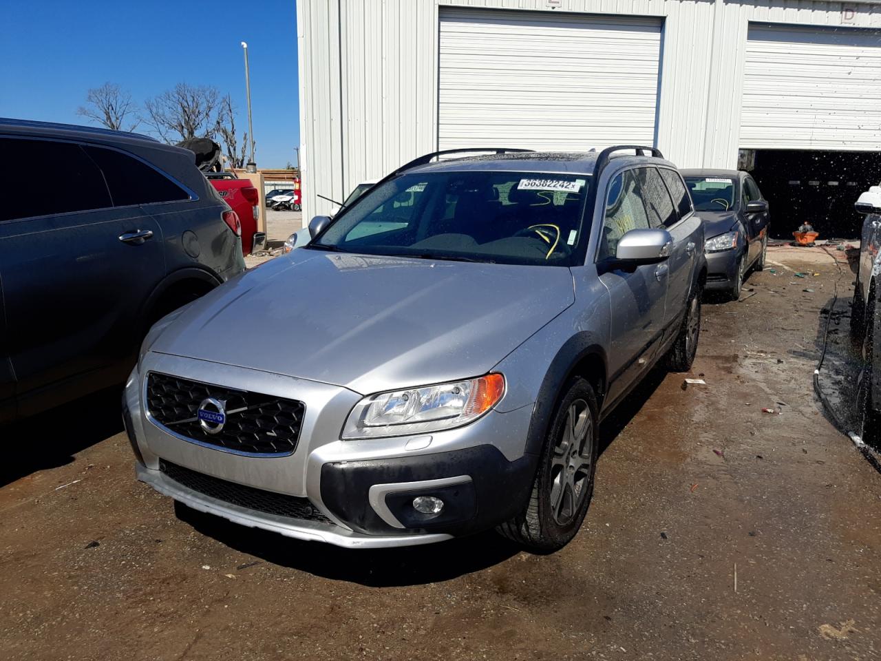 Photo 2 from auction – 2015 VOLVO XC70 T6 PR with VIN YV4902NC3F1200439