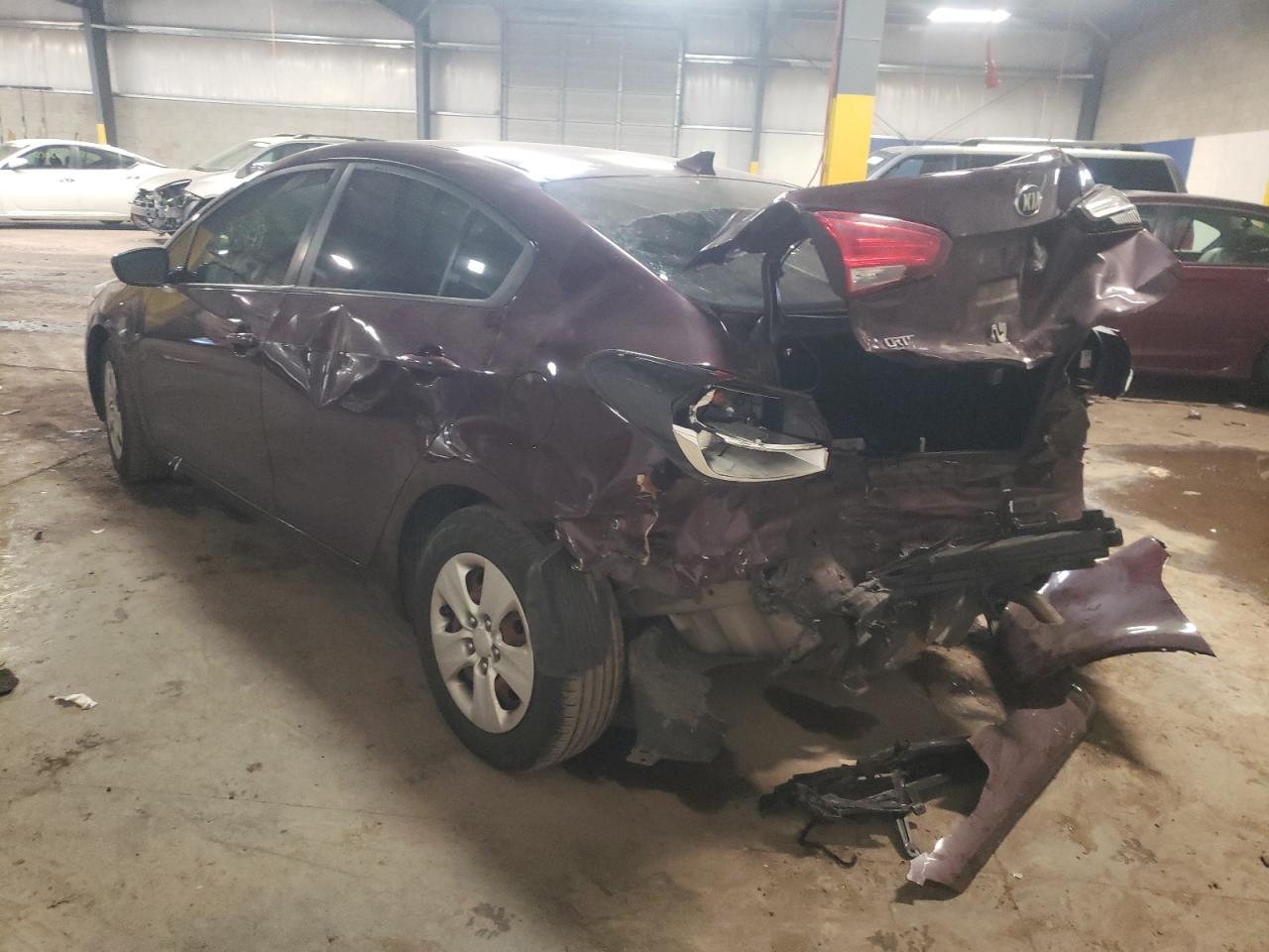 Photo 3 from auction – 2018 KIA FORTE LX with VIN 3KPFK4A72JE201169