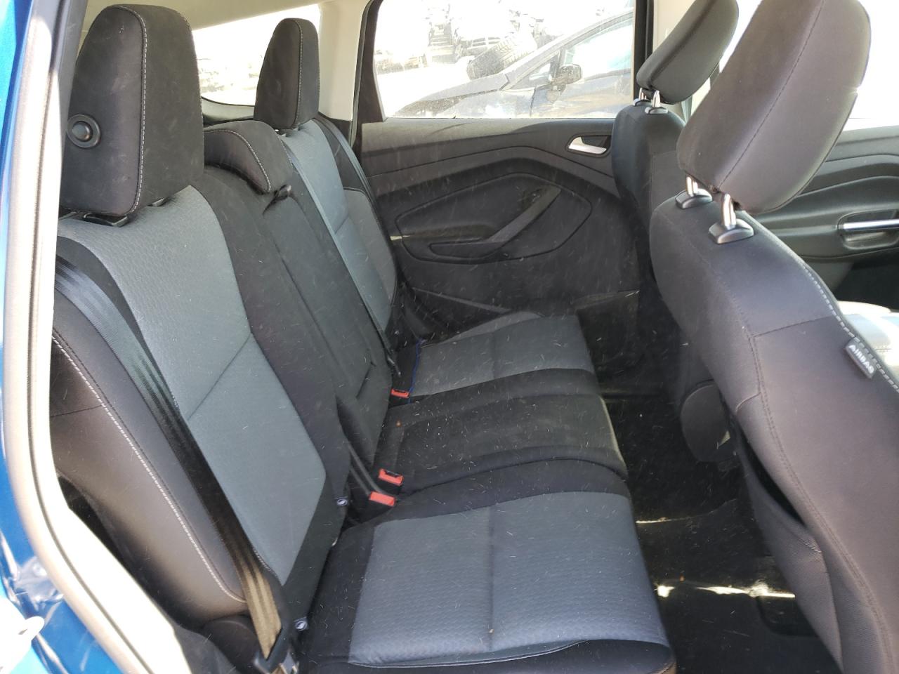 Photo 6 from auction – 2018 FORD ESCAPE SE with VIN 1FMCU0GD7JUD47714