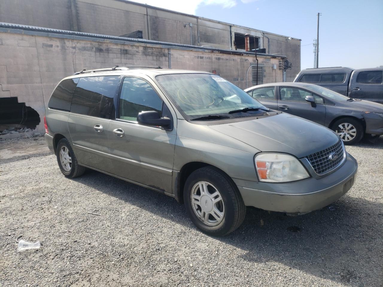 FORD FREESTAR S 2005 with VIN 2FMZA52255BA50913 - Photo from auction
