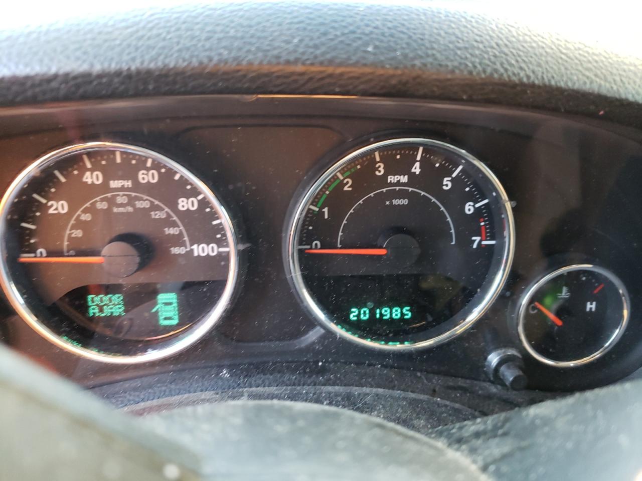 Photo 8 from auction – 2012 JEEP WRANGLER U with VIN 1C4BJWEGXCL152286