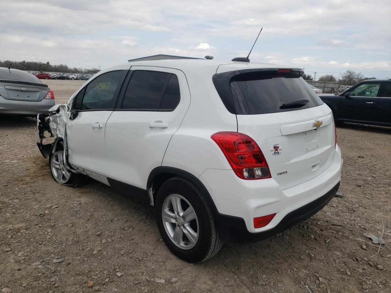 Photo 3 from auction – 2022 CHEVROLET TRAX LS with VIN KL7CJKSM5NB501352