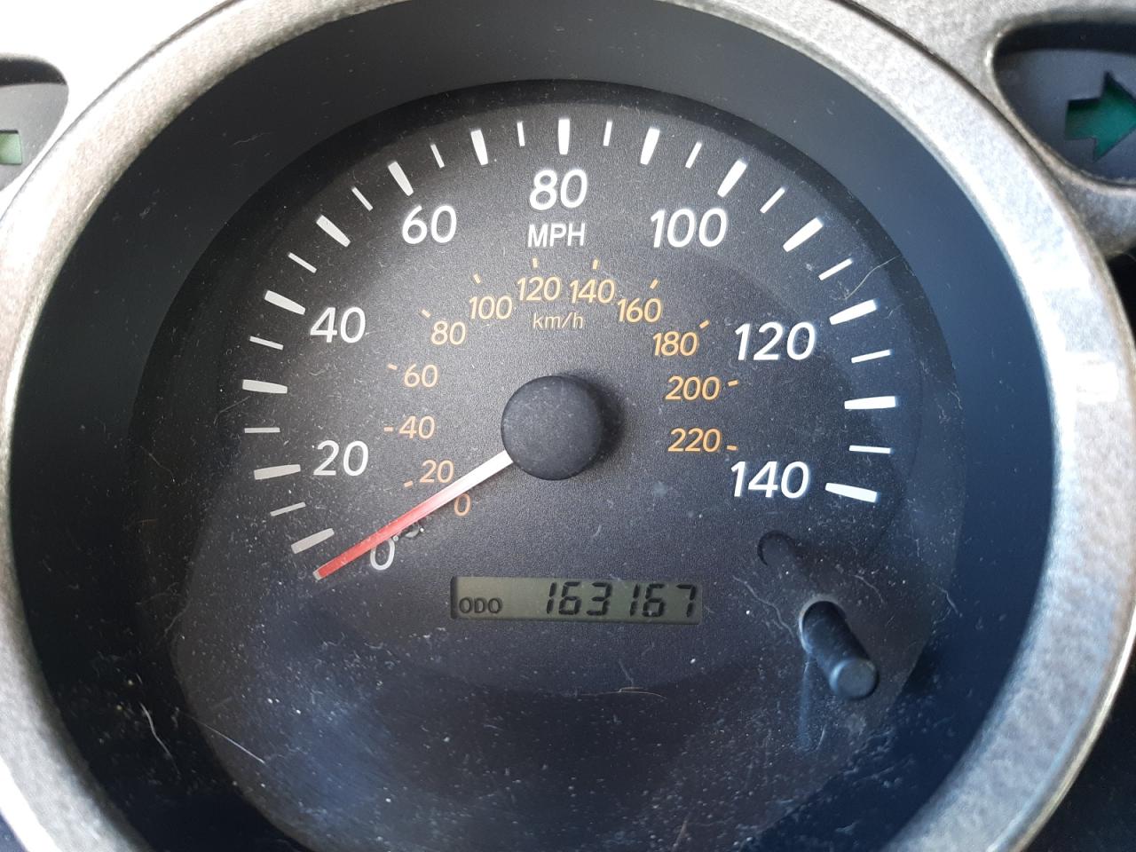Photo 8 from auction – 2001 TOYOTA HIGHLANDER with VIN JTEGD21AX10005175