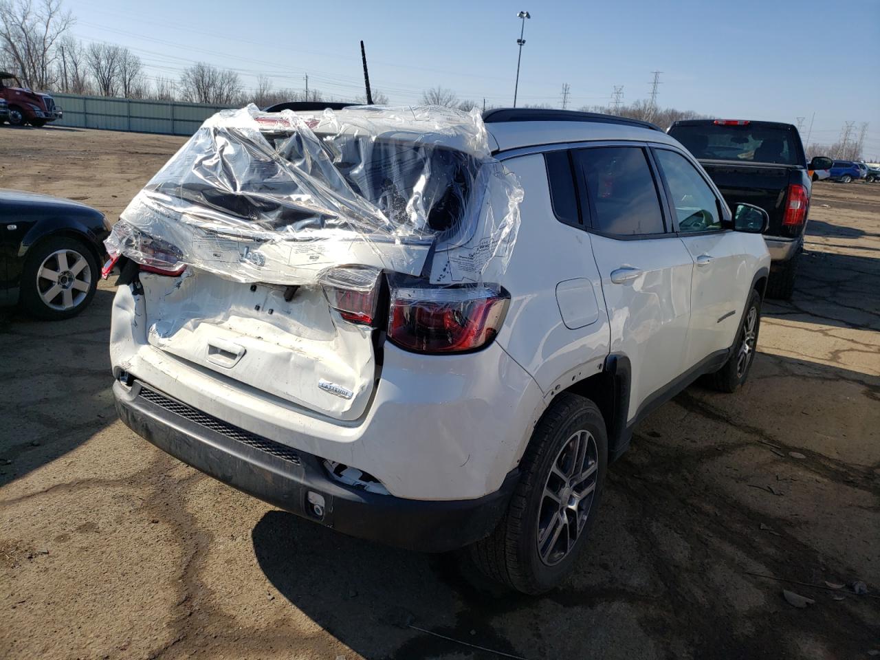 Photo 4 from auction – 2018 JEEP COMPASS LA with VIN 3C4NJCBB6JT494842