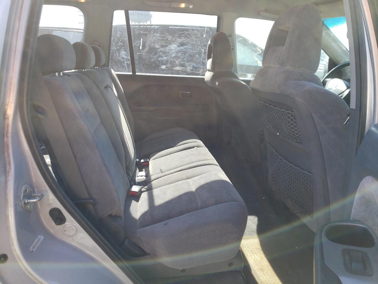 Photo 6 from auction – 2003 HONDA PILOT EX with VIN 2HKYF18483H599638