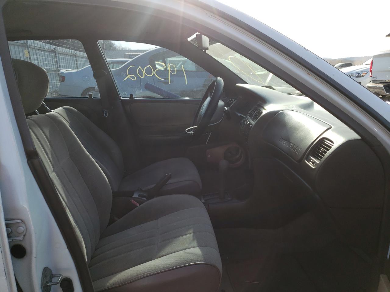 Photo 5 from auction – 1997 TOYOTA COROLLA BA with VIN 1NXBA02E5VZ643082