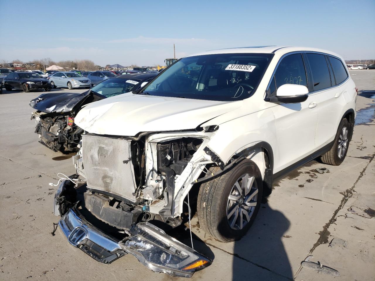 Photo 2 from auction – 2019 HONDA PILOT EXL with VIN 5FNYF5H56KB020966