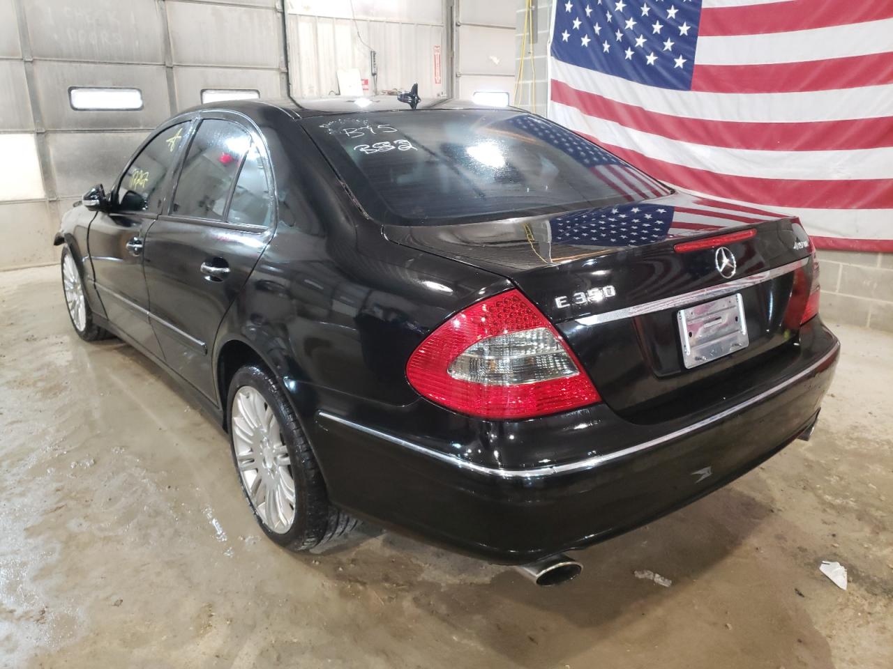 Photo 3 from auction – 2008 MERCEDES-BENZ E 350 4MAT with VIN WDBUF87X08B326090