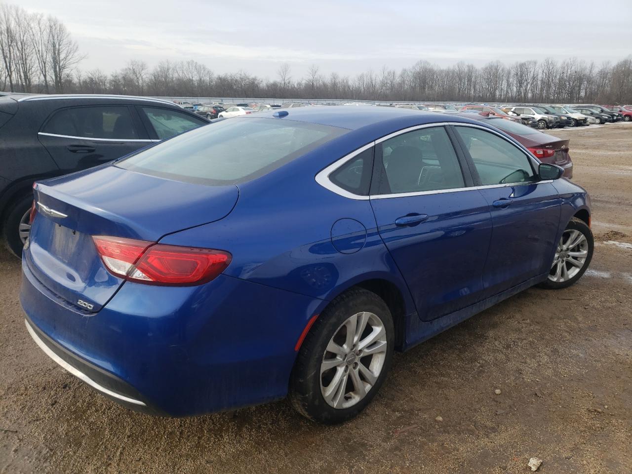 Photo 4 from auction – 2015 CHRYSLER 200 LIMITE with VIN 1C3CCCAB1FN563189