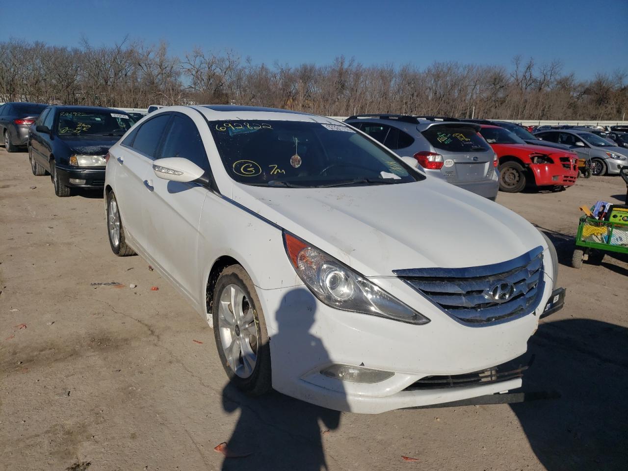HYUNDAI SONATA SE 2013 with VIN 5NPEC4AC6DH692822 - Photo from auction