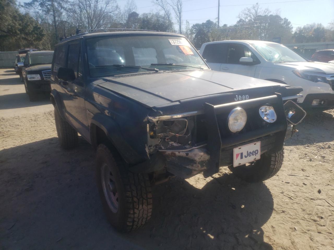 Photo 9 from auction – 1984 JEEP CHEROKEE with VIN 1JCUL7714ET107413