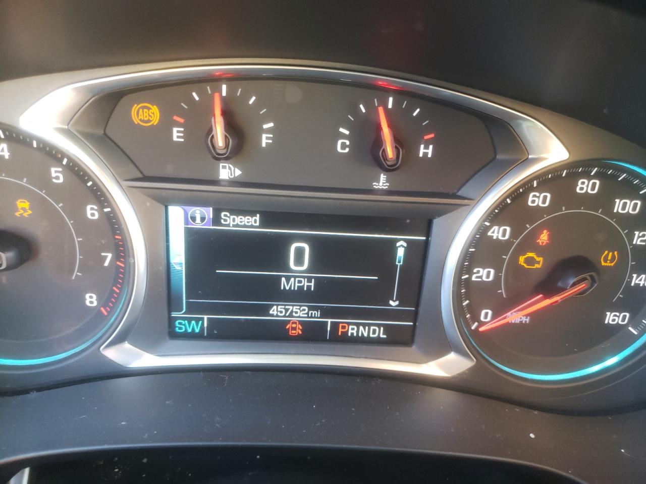 Photo 8 from auction – 2018 CHEVROLET MALIBU LT with VIN 1G1ZD5STXJF229261