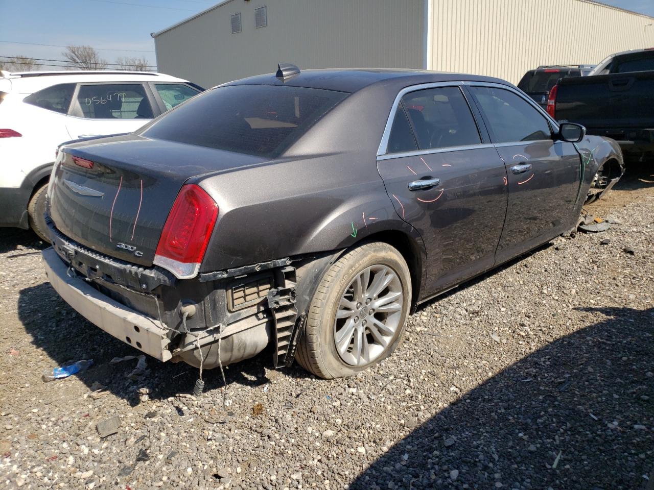 Photo 4 from auction – 2017 CHRYSLER 300C with VIN 2C3CCAEG6HH559984