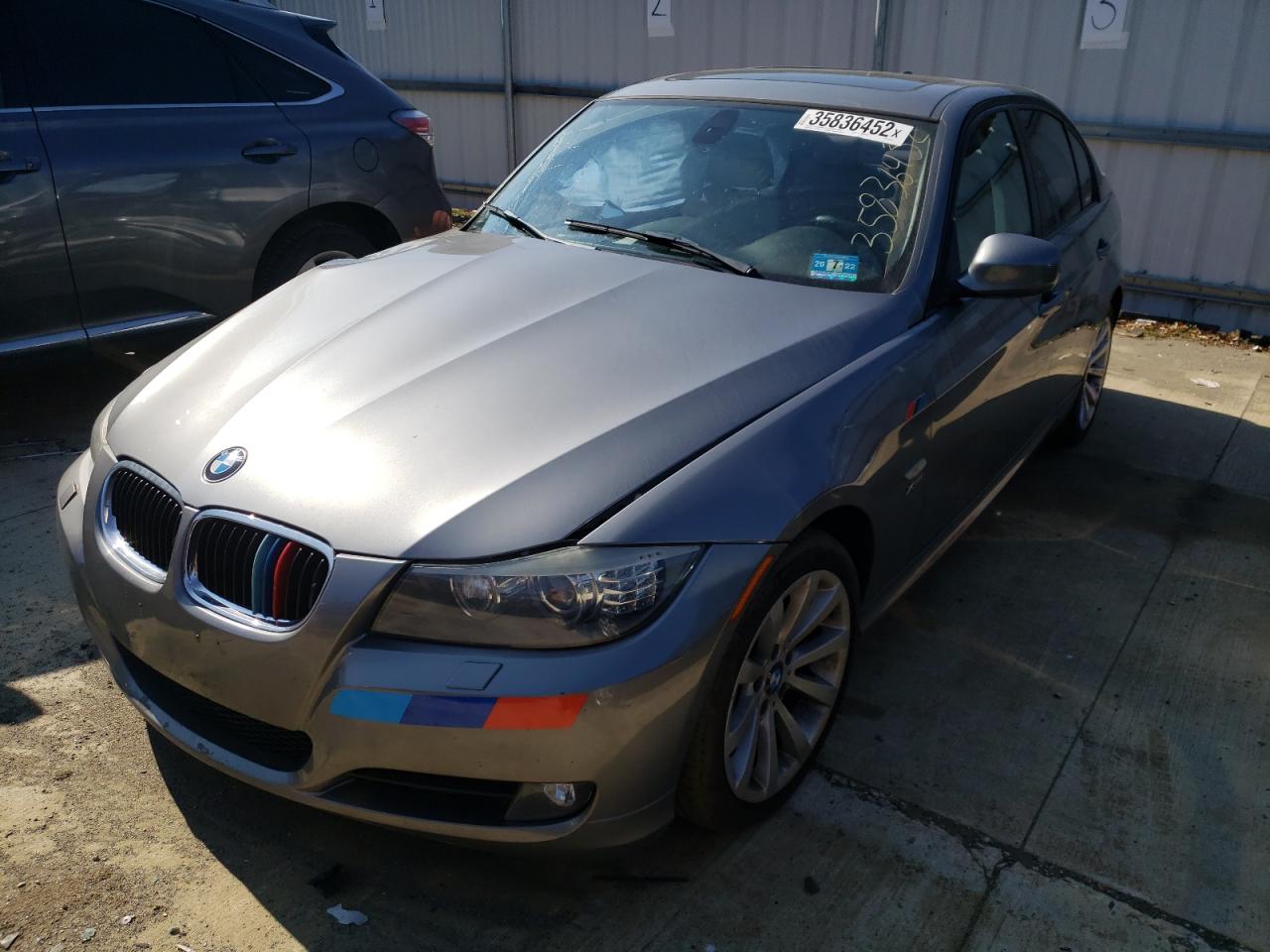 Photo 2 from auction – 2011 BMW 328 XI with VIN WBAPK7C59BA972926