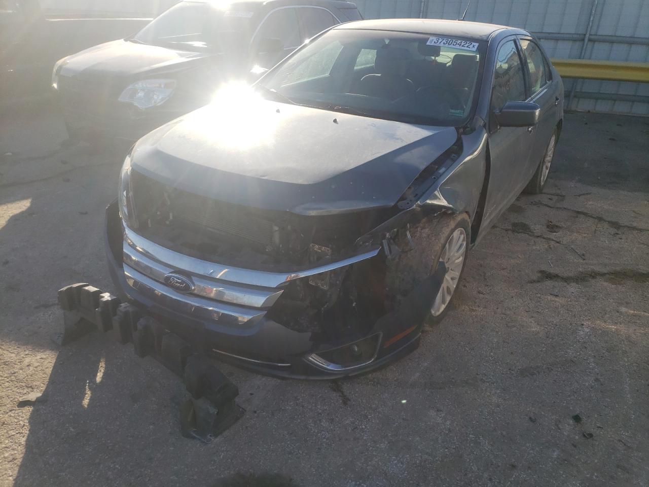 Photo 2 from auction – 2011 FORD FUSION HYB with VIN 3FADP0L39BR335561
