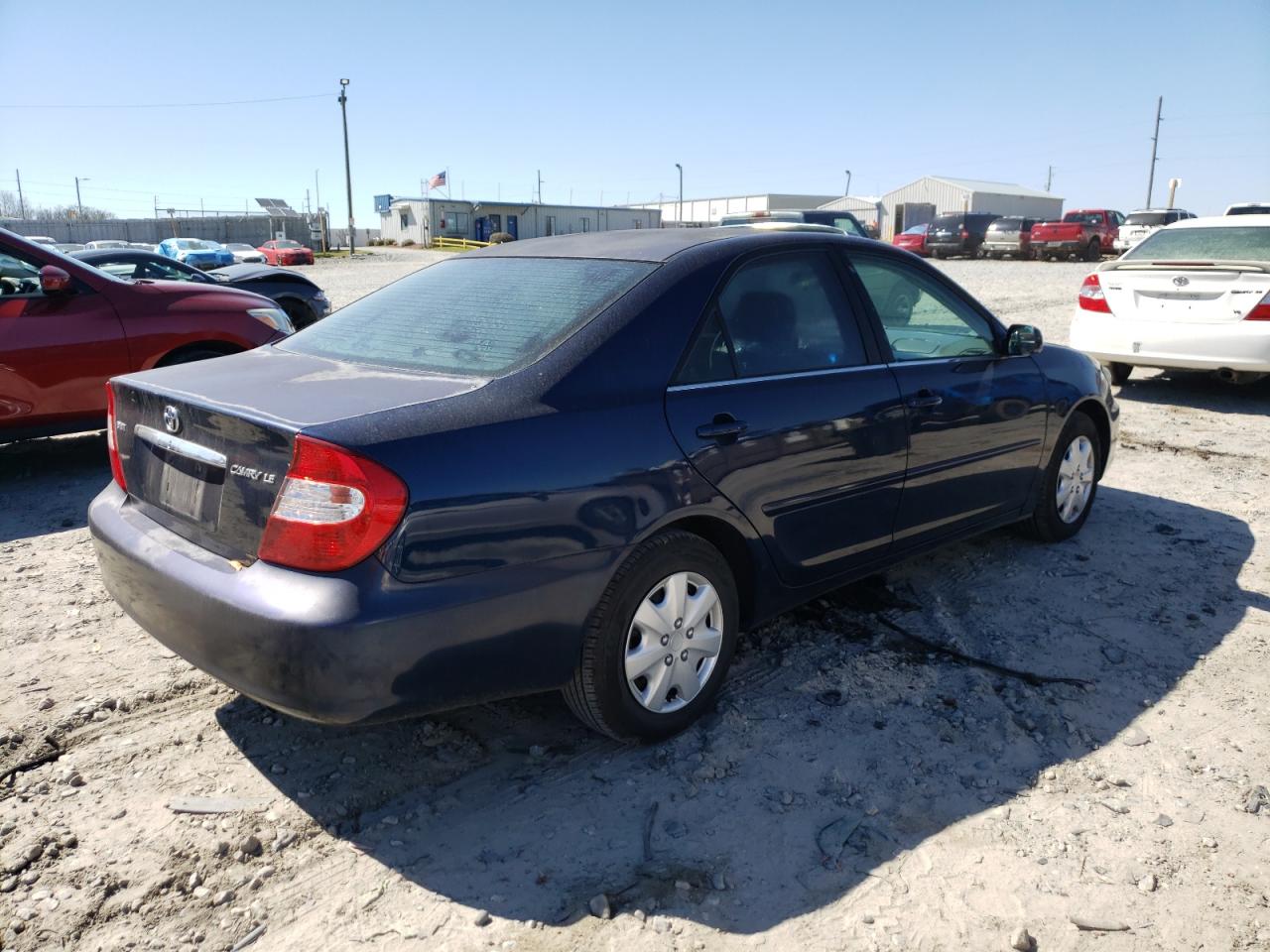 Photo 4 from auction – 2003 TOYOTA CAMRY LE with VIN 4T1BE32K93U251439