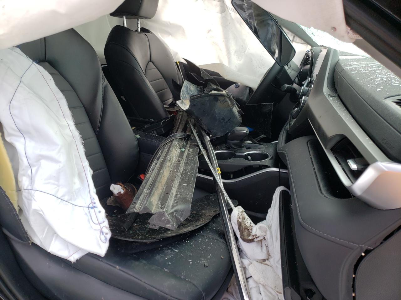 Photo 5 from auction – 2022 TOYOTA HIGHLANDER with VIN 5TDGZRBH1NS164194
