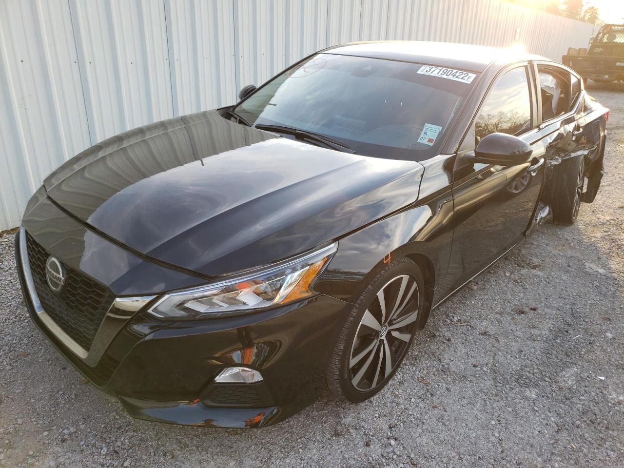 Photo 2 from auction – 2020 NISSAN ALTIMA SR with VIN 1N4BL4CV6LN319642