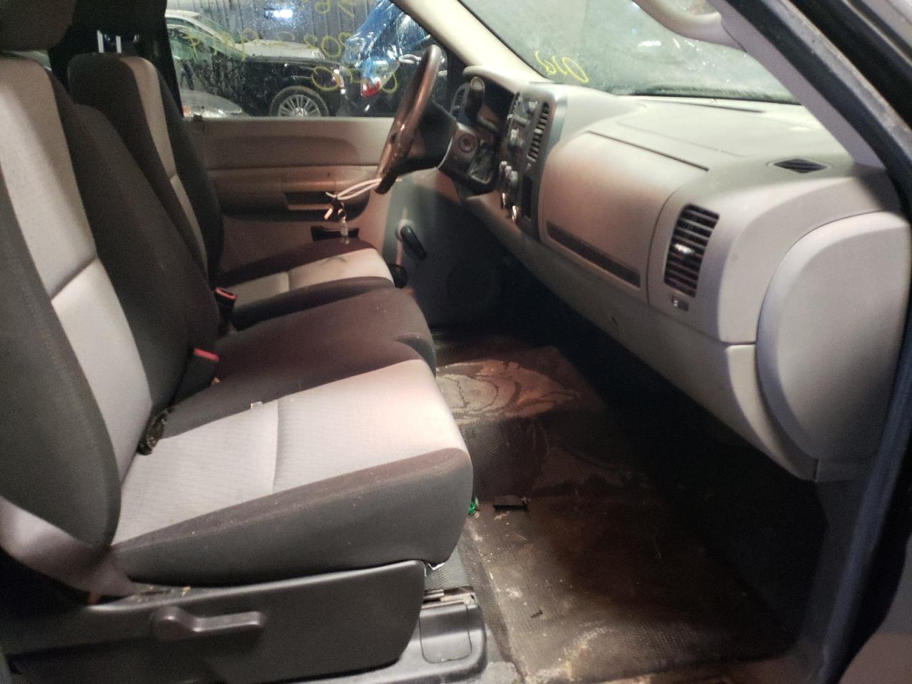 Photo 5 from auction – 2008 GMC SIERRA C15 with VIN 1GTEC14C48Z327032