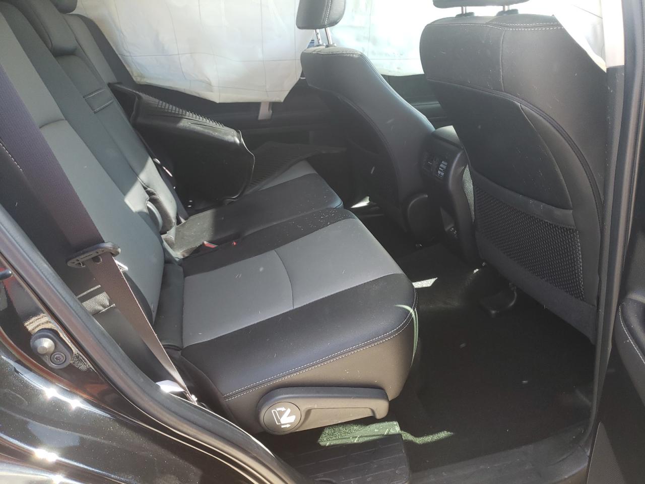 Photo 6 from auction – 2020 TOYOTA 4RUNNER SR with VIN JTEBU5JR3L5831017