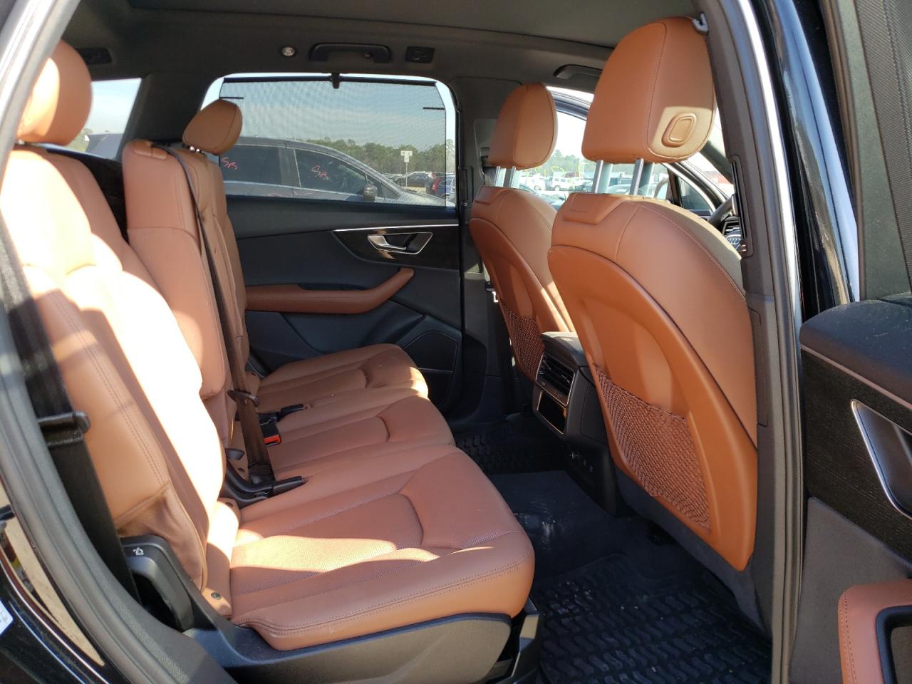 Photo 6 from auction – 2021 AUDI Q7 PREMIUM with VIN WA1LXAF78MD018323